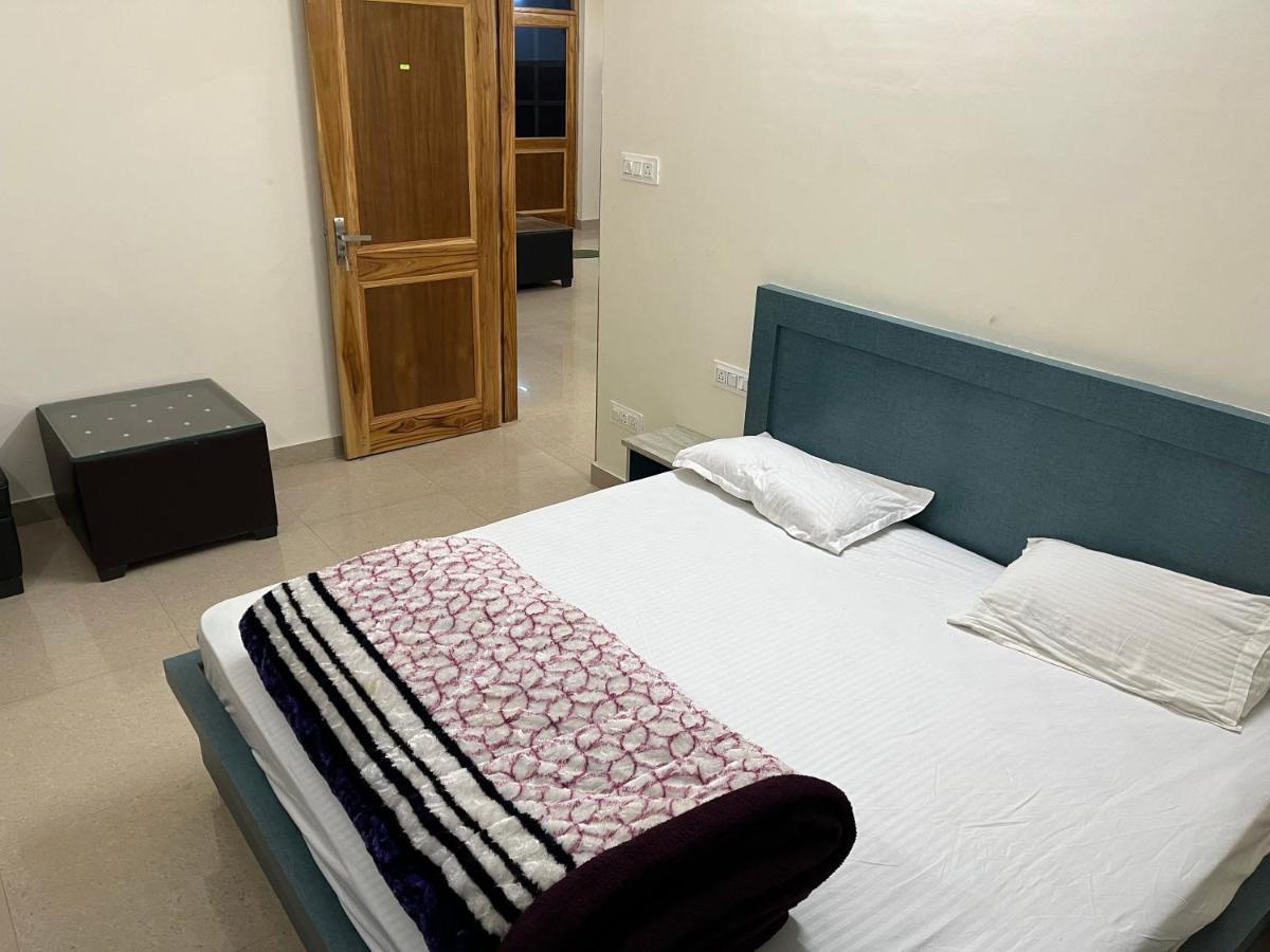 Ranas B&B Shimla Ngoại thất bức ảnh