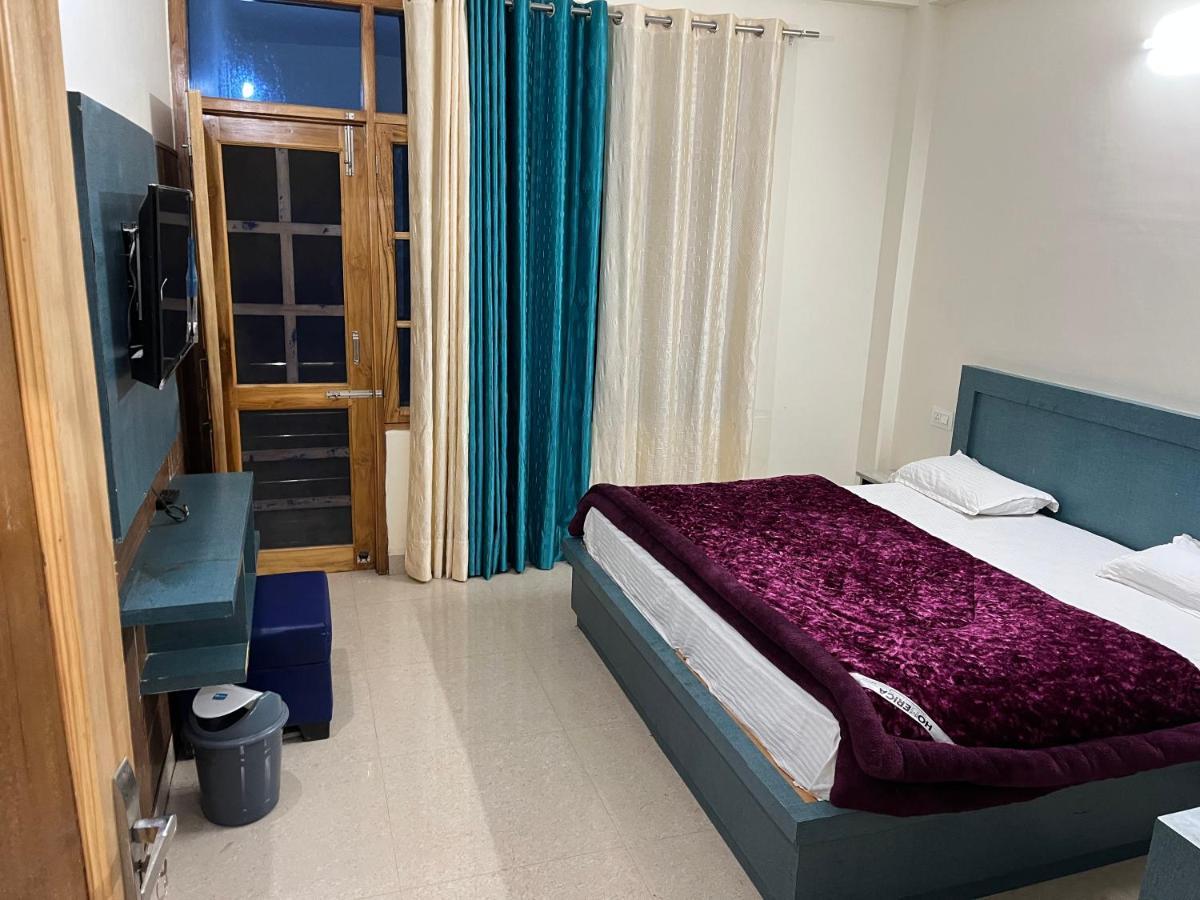 Ranas B&B Shimla Ngoại thất bức ảnh